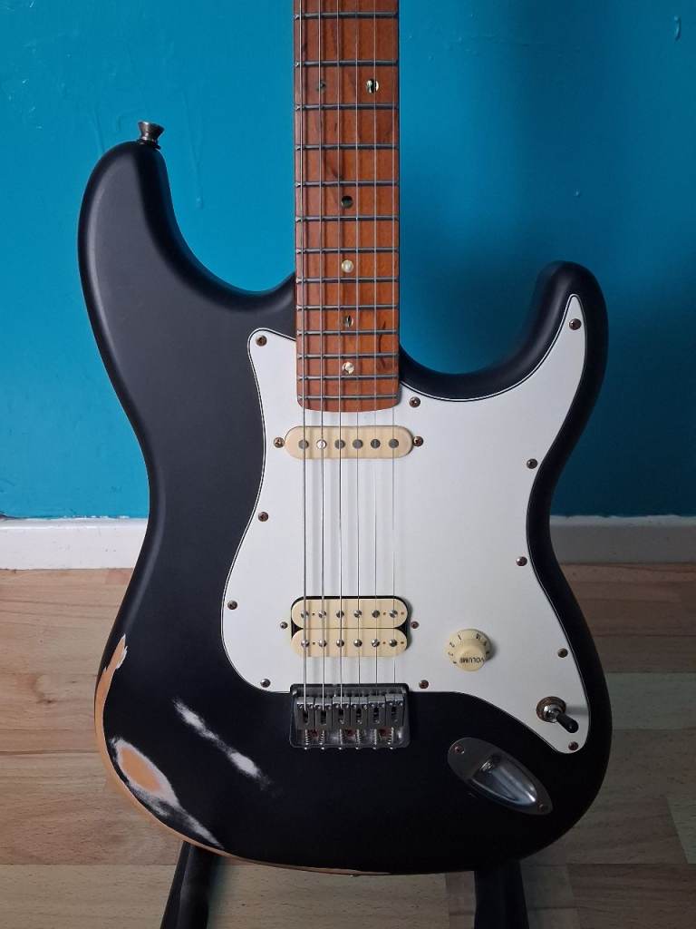 Jet 800 guitar