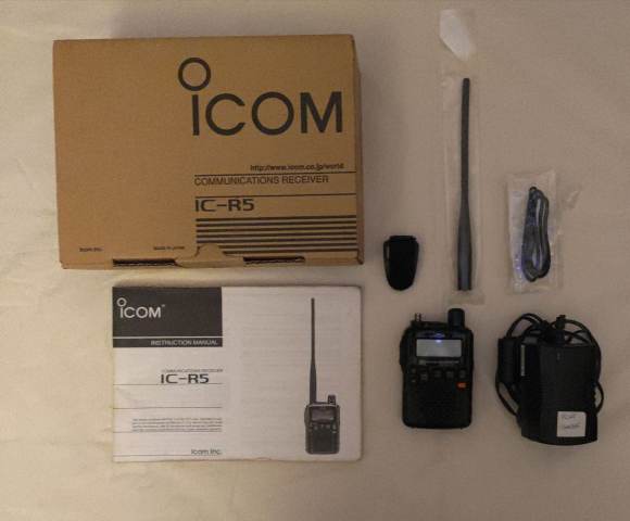 Icom IC-R5 Communication Receiver (FAULTY) | in Southampton