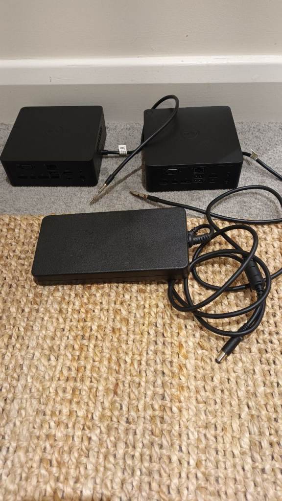 Dell TB16 Thunderbolt Docking Station K16A with Power Adapter x2