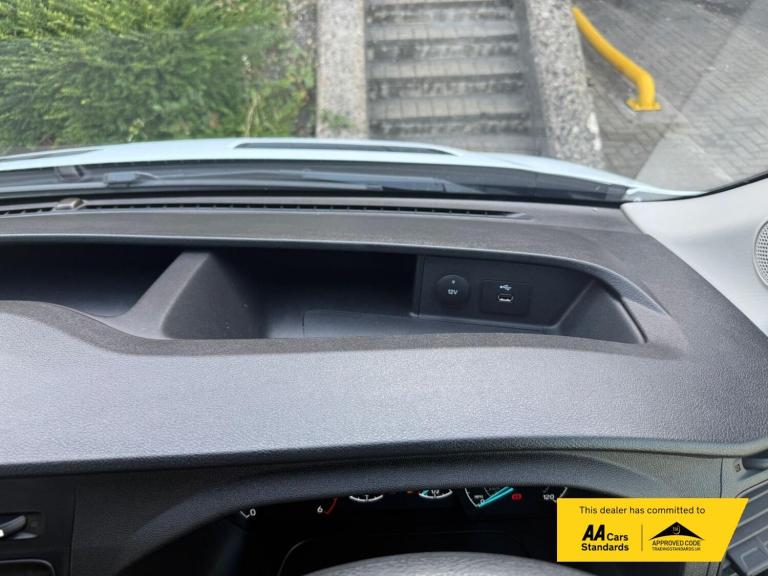 2021 Ford Transit 2.0 350 EcoBlue Leader Crew Van Double Cab 6dr Diesel Manual RWD L3 H3 Euro Com...