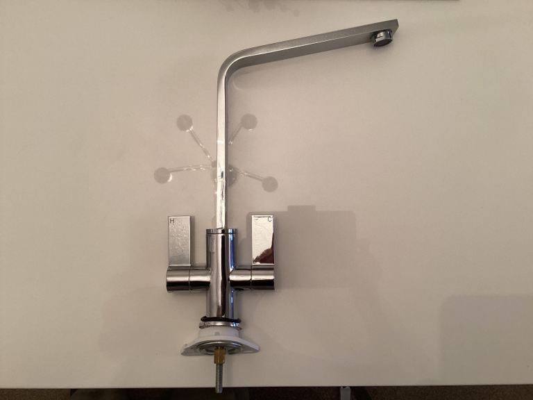 Howdens Kitchen Mixer Tap for Spares or Repair