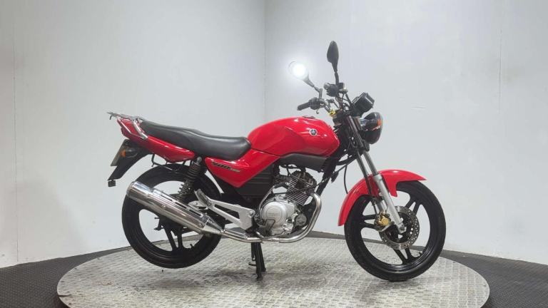 Yamaha YBR 125 2007 ONLY 11K NEW MOT 1 OWNER VERY CLEAN SERVICED 125CC