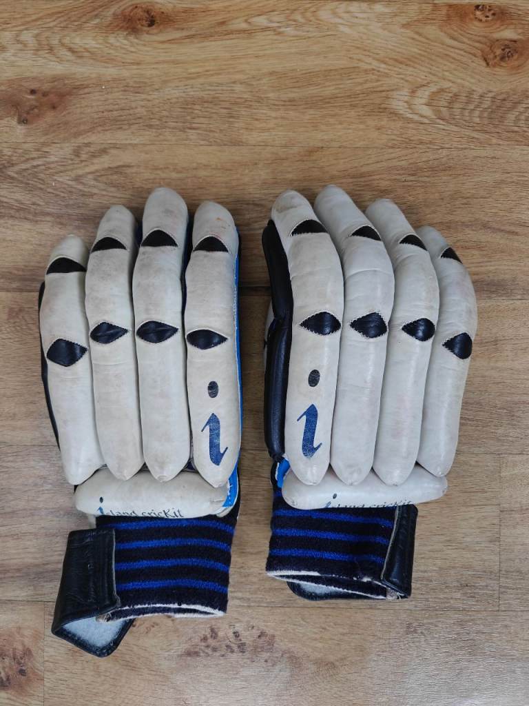 image for Island Crickit Acclaim Plus RH Batting Gloves Size XL 