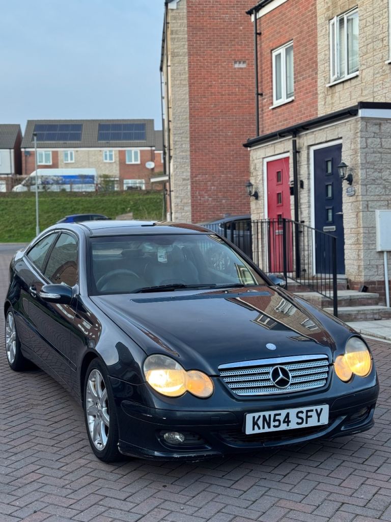 Mercedes-Benz, C CLASS, Coupe, 2004, Semi-Auto, 2148 (cc), 3 doors