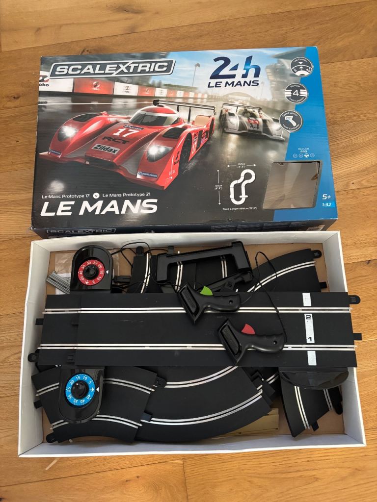 Scalextric Le Mans 24h & McLaren Race Track Set with Extension