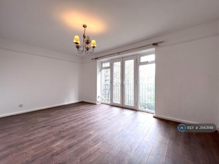 2 bedroom flat in Lordship Road, London, N16 (2 bed) (#2943149)