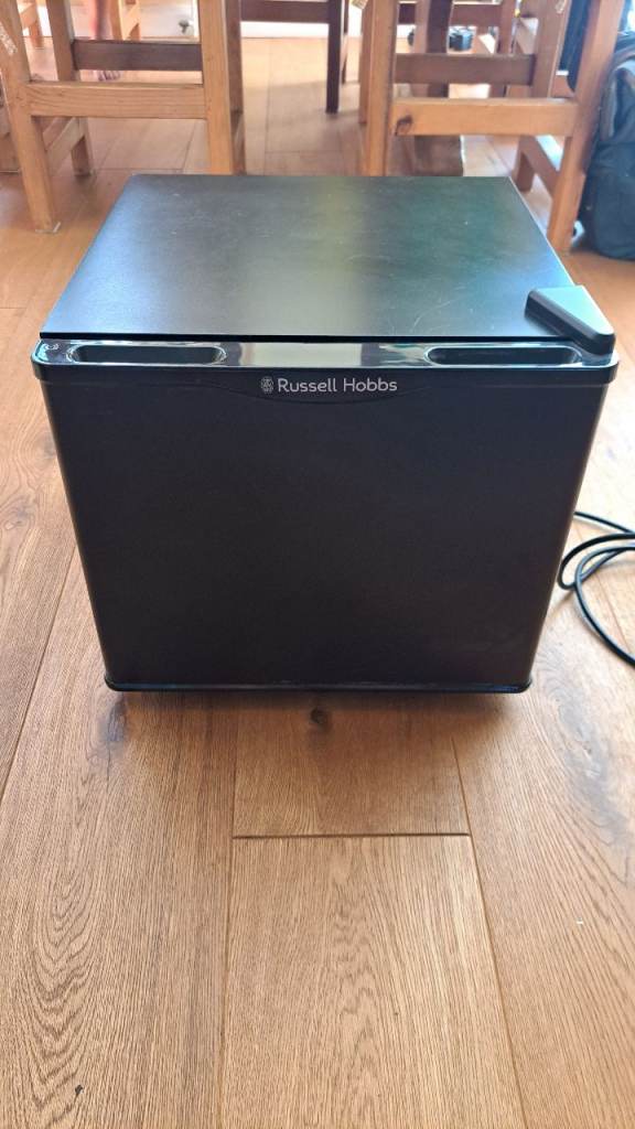 Russell Hobbs Mini Fridge