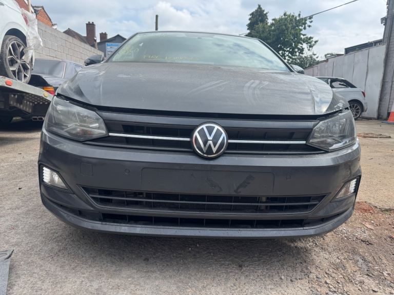 Volkswagen Polo 1.0 TSI Petrol Breaking 