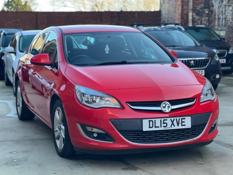 VAUXHALL ASTRA 2.0 CDTi ecoFLEX SRi Euro 5 (s/s) 5dr 2015