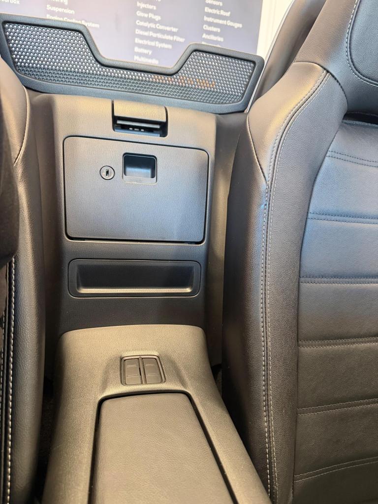 2018 Fiat 124 Spider 1.4 MultiAir Lusso Euro 6 2dr CONVERTIBLE Petrol Manual