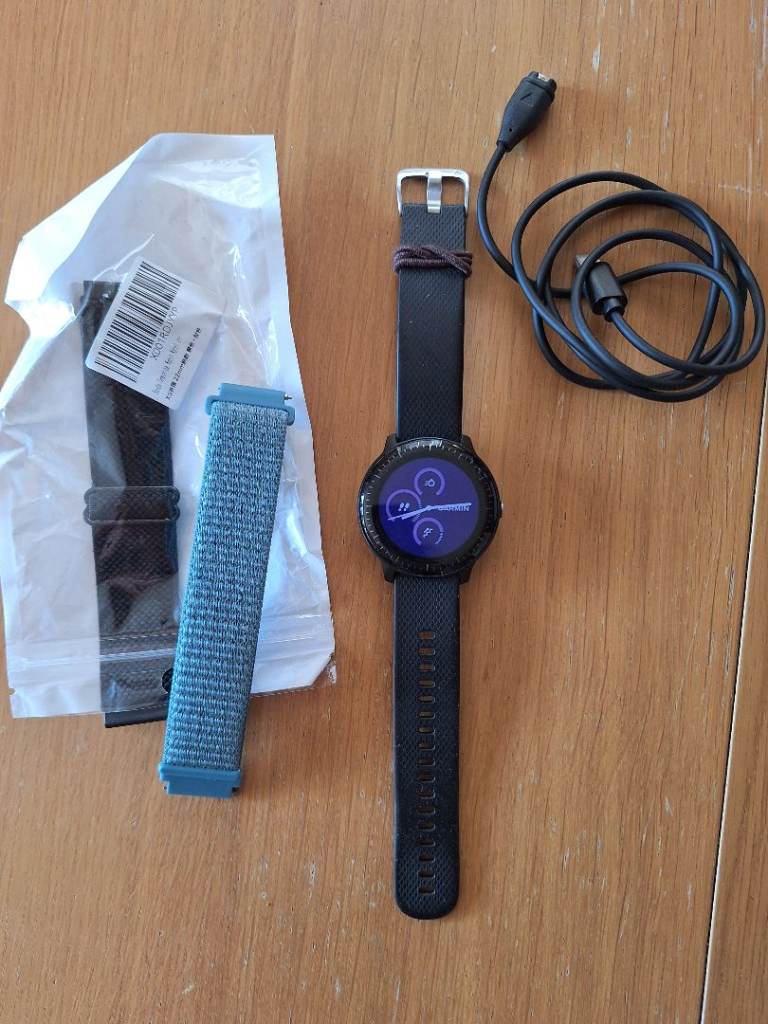 Garmin Vivoactive 3 Music, GPS Smart watch, Black