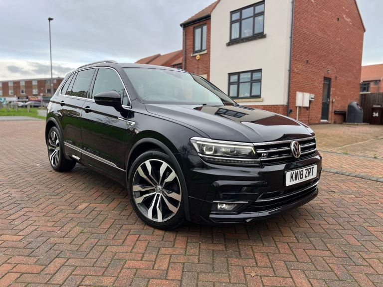 Volkswagen Tiguan 2.0 R-Line 4Motion 190 DSG *Pan Roof*