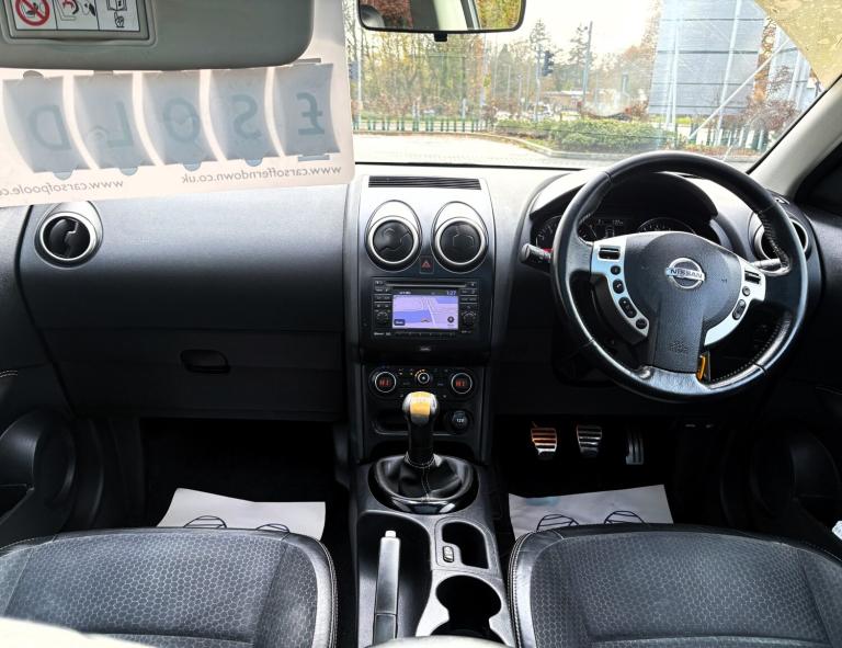 2013 Nissan Qashqai 1.6 [117] PETROL 360 5DR GREAT SPEC MPV SAT NAV PHONE PREP ETC !!! HATCHBACK ...