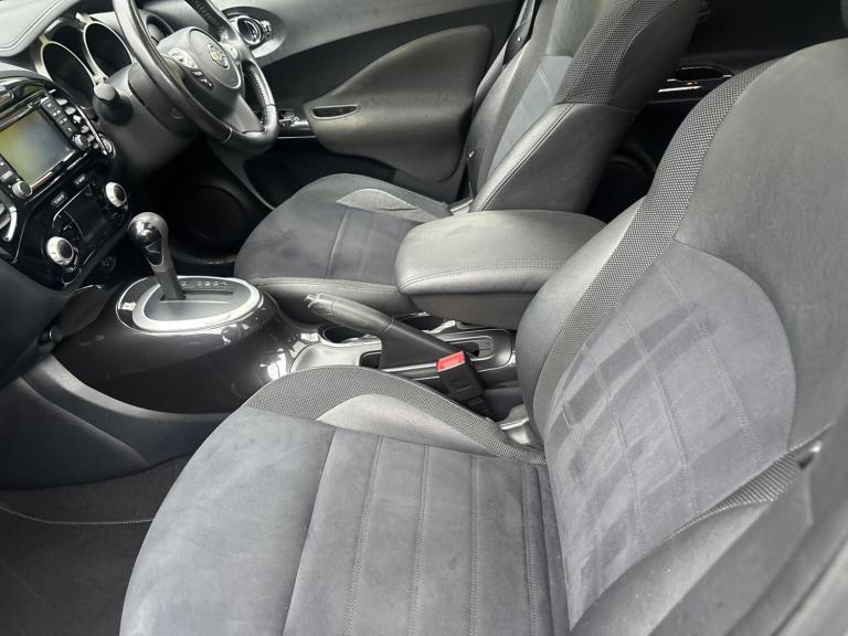 2017 Nissan Juke 1.6 N-Connecta XTRON Euro 6 5dr HATCHBACK Petrol Automatic