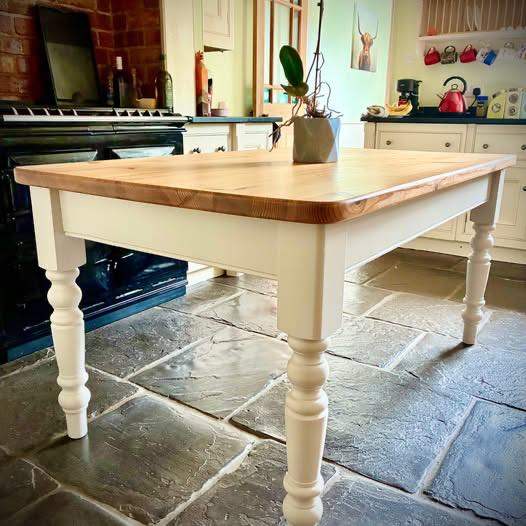 Pine Farmhouse Table