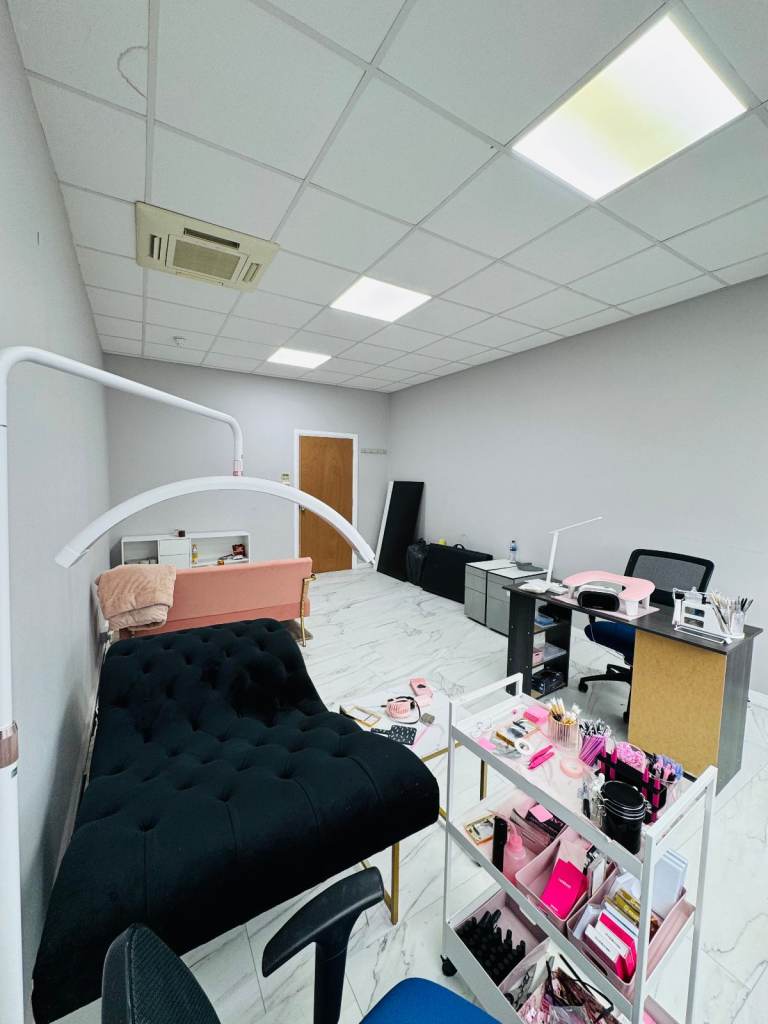 Beauty Rooms - Therapy Rooms to Rent Wembley