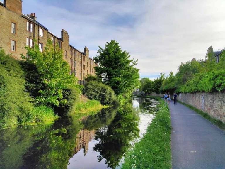 Flat Close to City Centre in Merchiston Area near Napier, Fountainbridge, and Haymarket. 1 bedroom