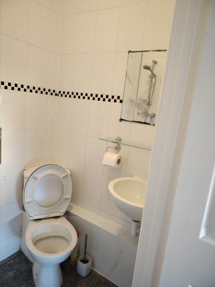 En-suite Studio without sharing