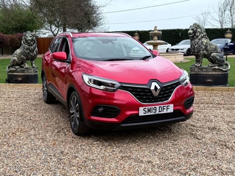 2019 Renault Kadjar 1.3 TCe Iconic SUV 5dr Petrol Manual Euro 6 (s/s) (140 ps) HATCHBACK Petrol M...
