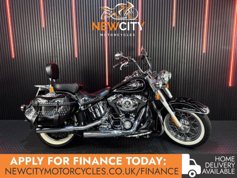 2011 Harley-Davidson Softail 1584 FLSTC Heritage Classic