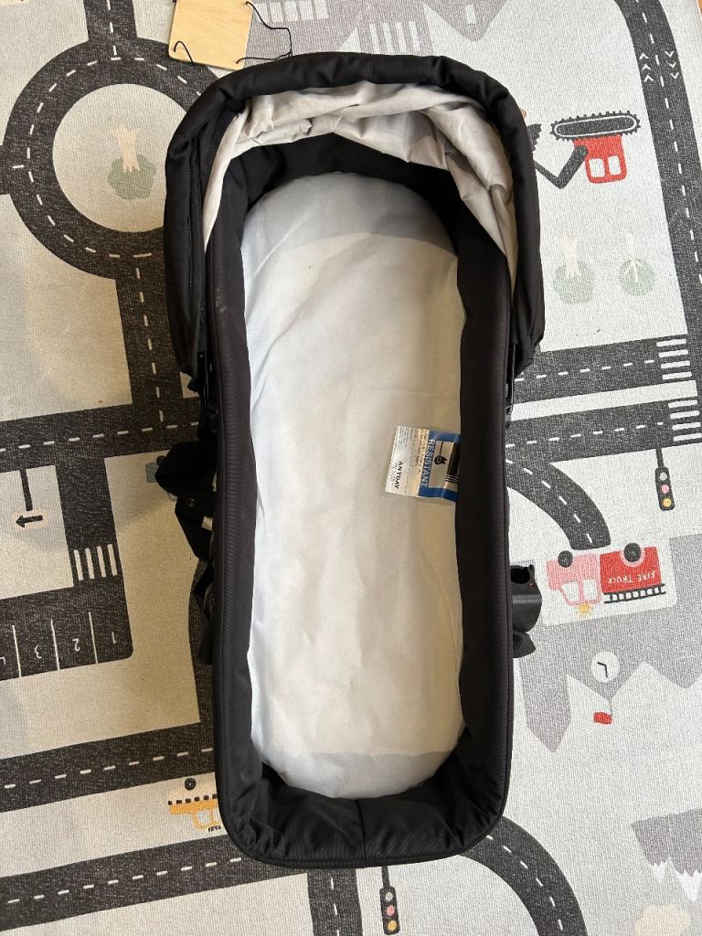 Free Mountain Buggy Carry Cot Good Condition