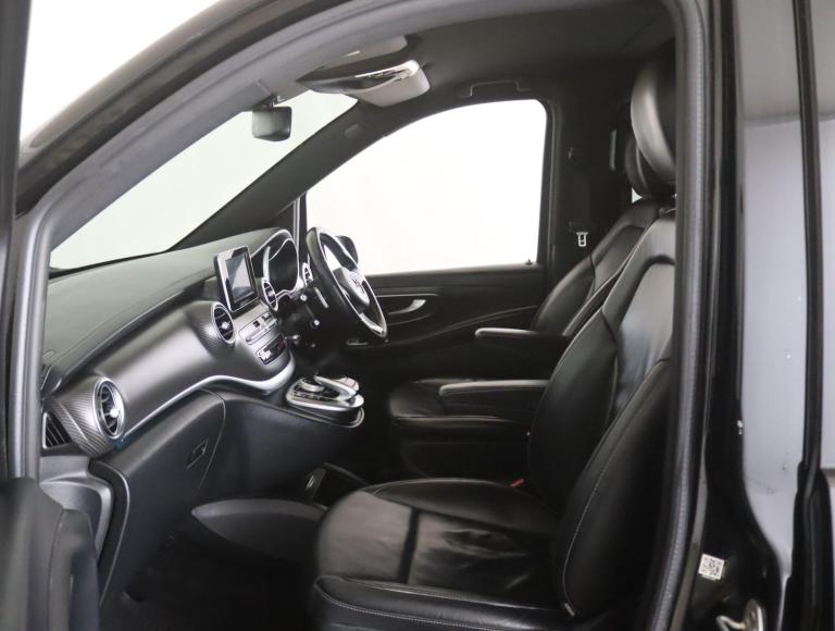 2018 Mercedes-Benz V-Class V250 d AMG Line 5dr Auto [Extra Long] MPV DIESEL Automatic