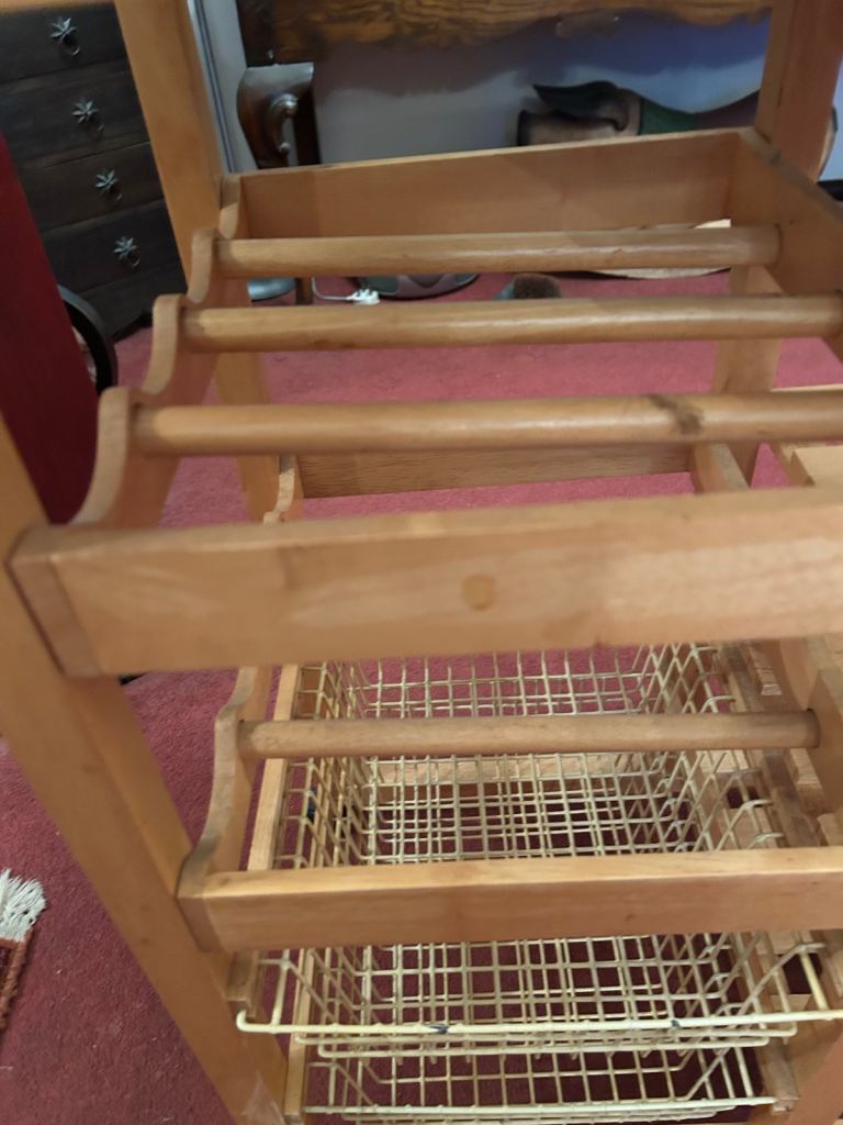 Kitchen/utility unit 