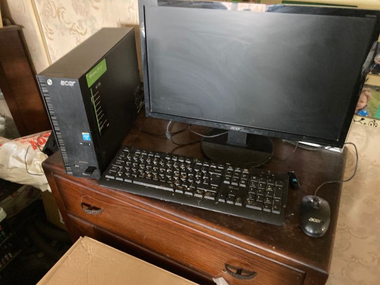 Acer desktop computer