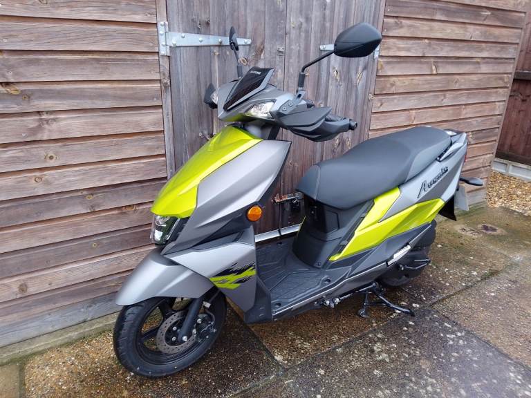 Suzuki, AVENIS, 2023, 124 (cc)