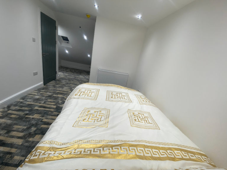 ✅✅En-Suite Double Room Shaftesbury Rd, Forest Gate E7- BILLS included✅✅