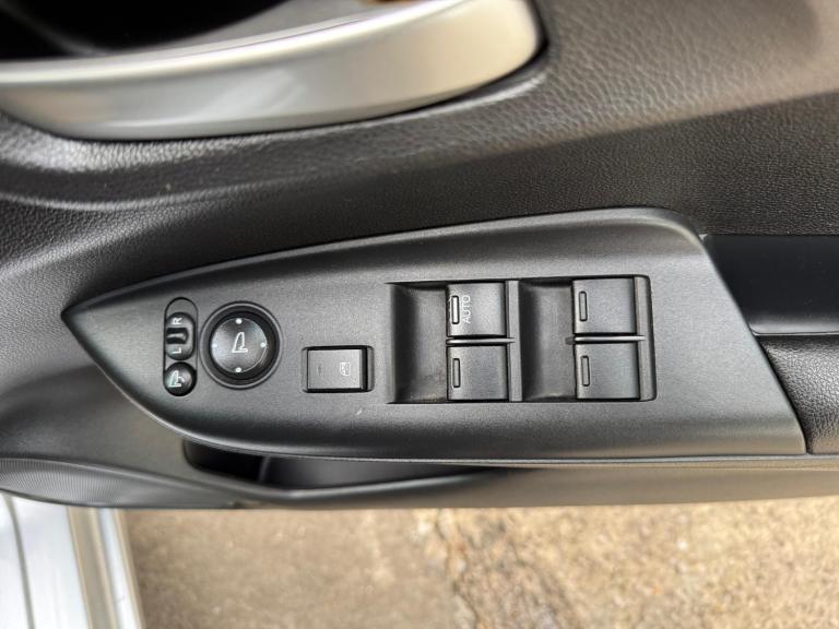 2025 Honda Fit JAZZ 1.5 HYBRID AUTO Hatchback PETROL Automatic