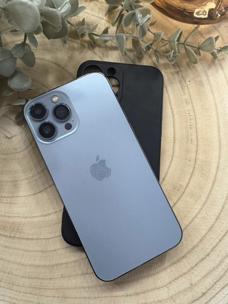 Apple iPhone 13 Pro Max 256GB Sierra Blue Mint Condition