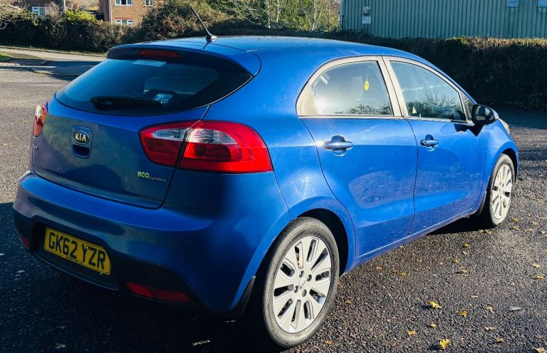Kia, RIO, Hatchback, 2012, Manual, 1120 (cc), 5 doors