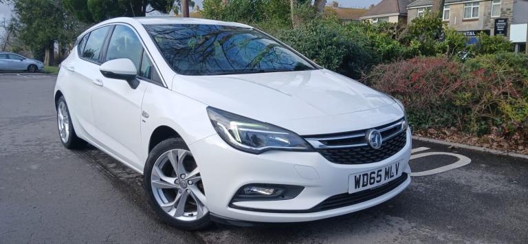 2015 Vauxhall Astra 1.4T 16V 150 SRi 5dr HATCHBACK Petrol Manual