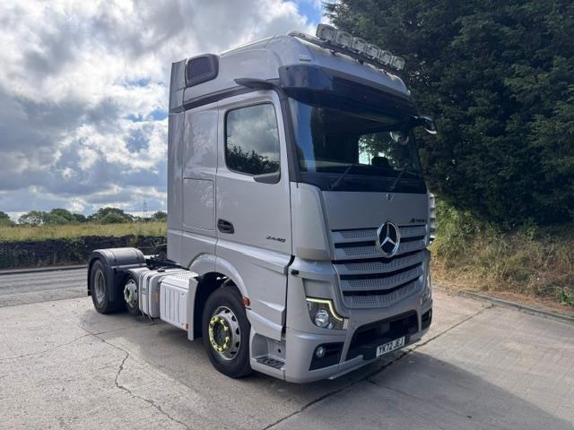 2022 72 Mercedes Actros 2448 E6 6x2 tractor unit tipping gear fridge microwave 