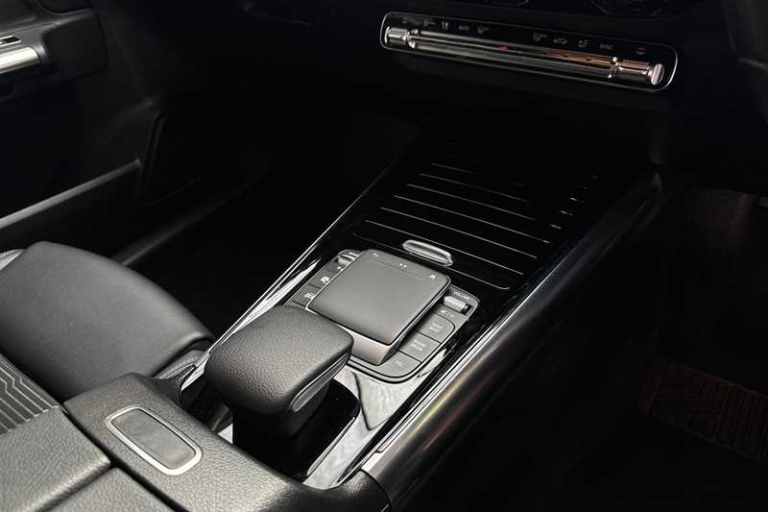 2021 Mercedes-Benz GLA GLA 200d Sport Executive 5dr Auto HATCHBACK DIESEL Automatic