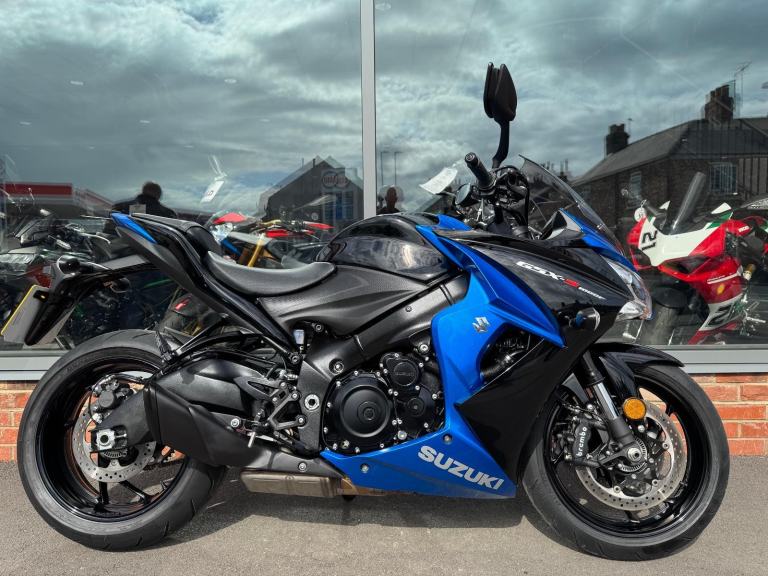 Suzuki GSX S 1000