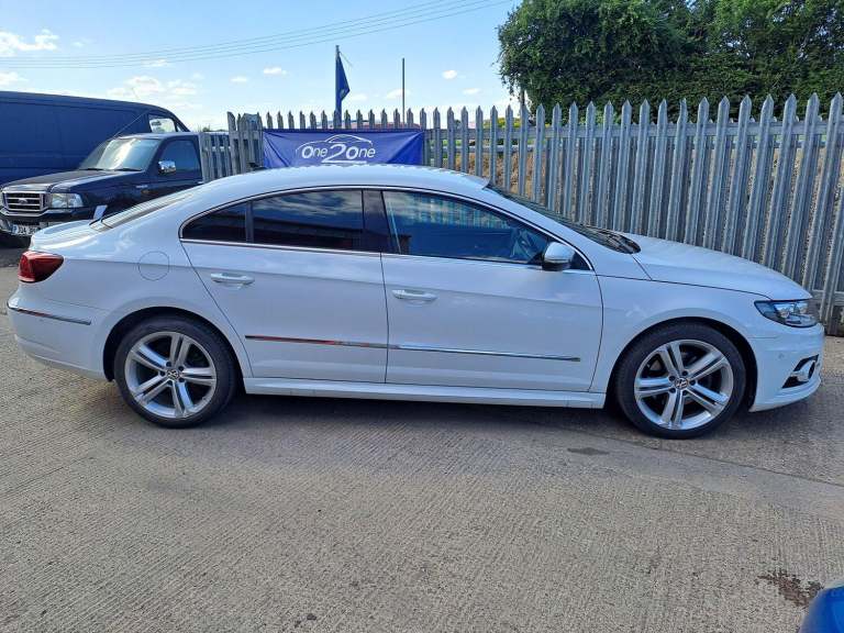 VOLKSWAGEN CC 2.0 TDI BlueMotion Tech R-Line 2016