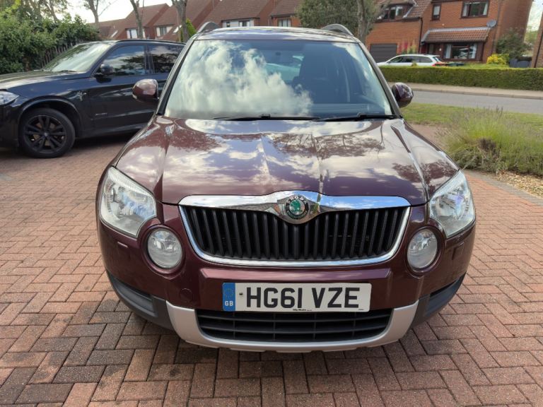 Skoda, YETI, Hatchback, 2012, Automatic, 1200(cc)