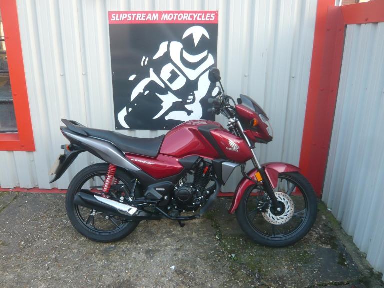 Honda CBF 125 2022 ONLY 1K MILE!!! LEARNER LEGAL CB R MT GSX R NAKED SPORTS BIKE