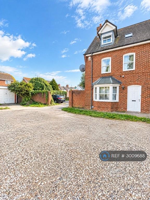 4 bedroom house in Elgar Bretts Court, Canterbury, CT1 (4 bed) (#3009688)