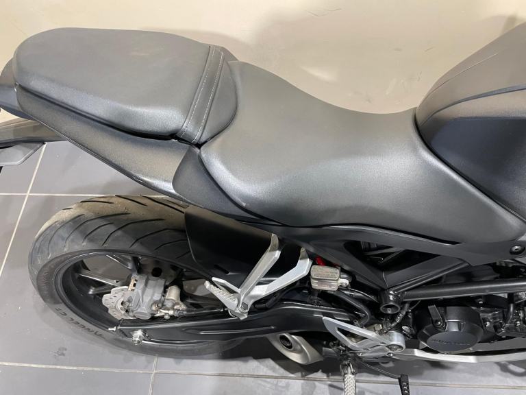 Honda CB125R NEO CBF125 in Dark Grey