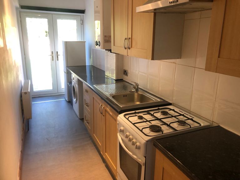 Large studio flat Edgbaston Birmingham 