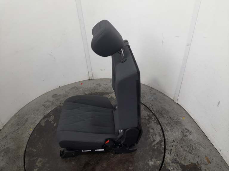 Chery Tiggo 8 Complete Rear Seat Bench Assembly 2025-2027 Summit | in ...