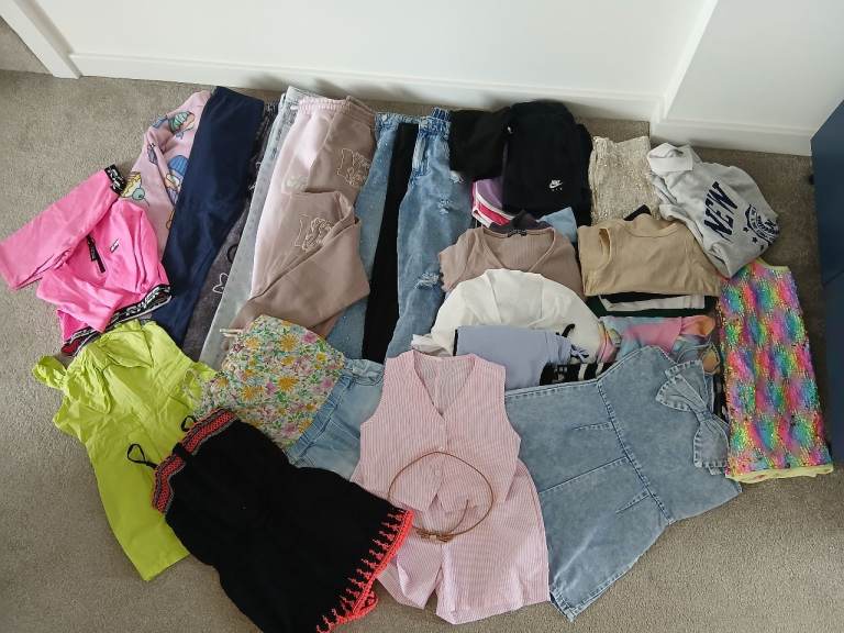 Girls clothes bundle 9-10 years