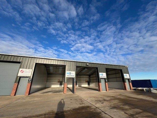 Commercial Unit  for Rent- 3,300 sq feet (approx) - Stewarton - Ayrshire