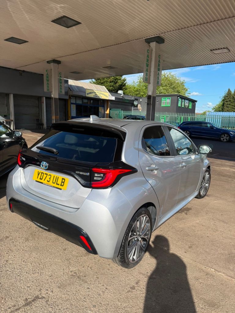 Toyota, YARIS, Hatchback, 2023, Other, 1490 (cc), 5 doors