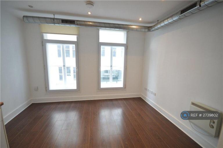 2 bedroom flat in The Guildhall Tavern, Cardiff, CF10 (2 bed) (#2739802)