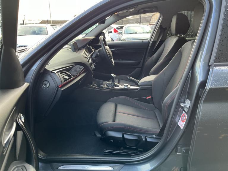 BMW 1 SERIES 2.0 118d Sport 5-Door 2016