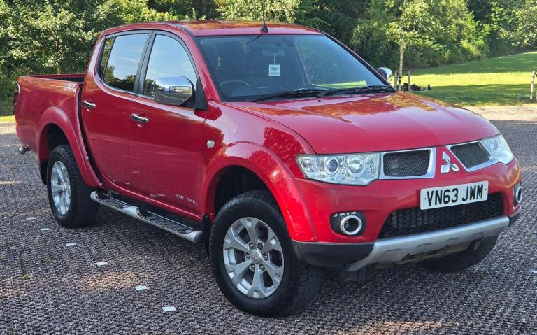 2014 Mitsubishi L200 Double Cab DI-D Barbarian 4WD Auto 176Bhp PICK UP DIESEL Automatic